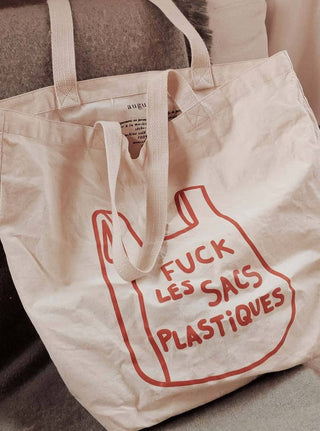 Sac tote bag Fuck les sacs plastiques Mimi & August, sac 100% coton représentant un sac plastique avec l'inscription "fuck les sacs plastiques". Parfaite idée de cadeau pour femme.