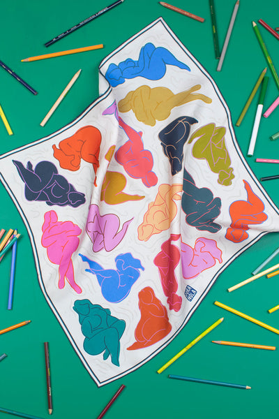 DORA NOLA Petit Foulard en Soie 50 - Art School