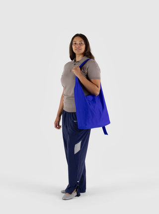 BAGGU Large Nylon Sling Bag - Lapis 