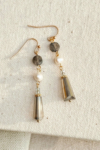 GRACIE ROSE Boucles d'oreilles à Pampille Cristal Perle