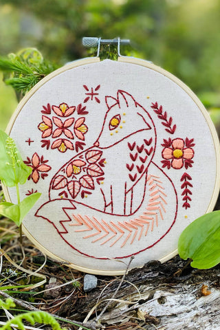 HOOK LINE & TINKER Kit de Broderie - Folk Fox