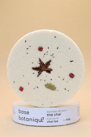 BOTANICAL BASE Bath Bomb - Chai Tea