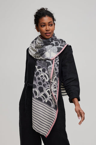 PRINCESS &amp; DRAGON Celestial Scarf