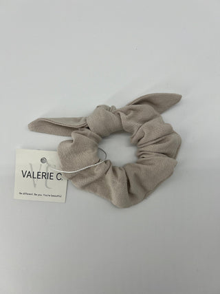 VALERIE C. Recycled Chouchou