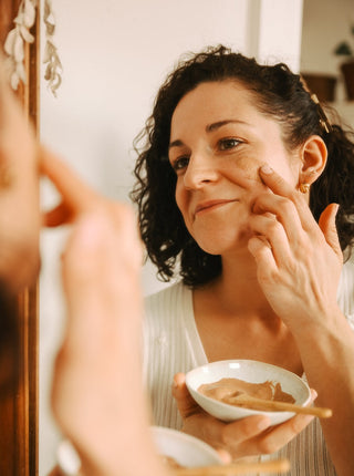 LES MAUVAISES HERBES Masque Visage Camomille - Peau Sensible et Normale