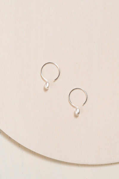 CAMILLETTE Anneaux 13mm avec Perle Ivoire