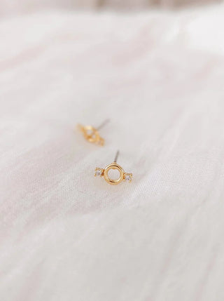 MIMI & AUGUST Arch Earrings - Gold