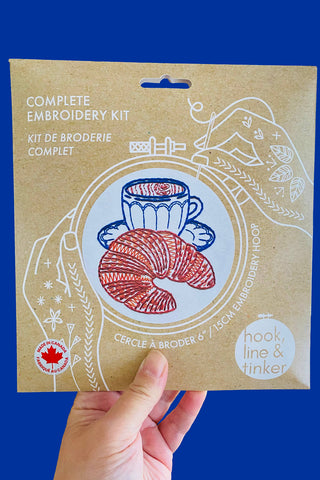 HOOK LINE & TINKER Kit de Broderie - Croissant