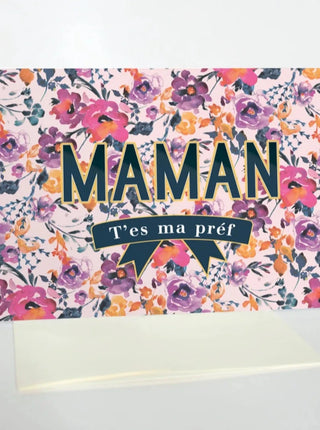 Carte de souhait avec fleurs mauves inscrit: maman t'es ma préf. Parfait idée cadeau pour femme.