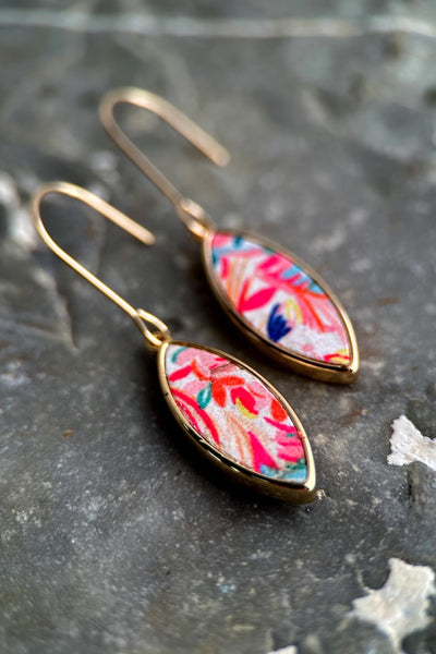 GOLD BUCKLE Ellipse Hook Earrings