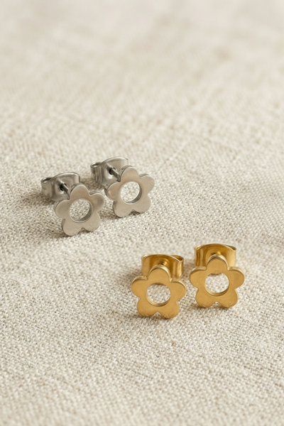 BLOOM Retro Flower Earrings