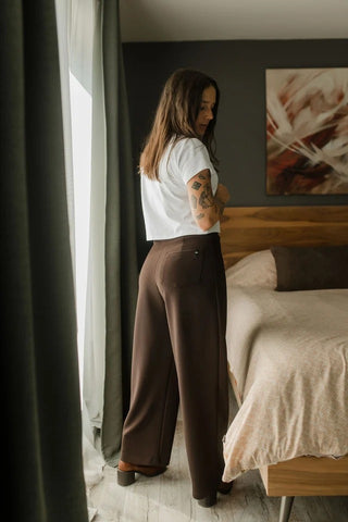 LOUVE Pantalon Scuba