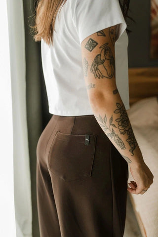 LOUVE Pantalon Scuba