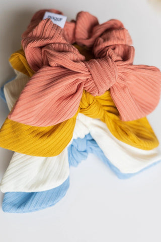GIBOU Curly Bamboo Scrunchie