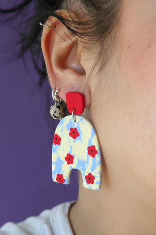 CROCODILE AGILE Boucles d'Oreilles Huguette Arch - Fleurs Rouge