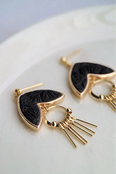 BOUCLE D'OR Boucles d'Oreilles Pétale et Breloque Texturé