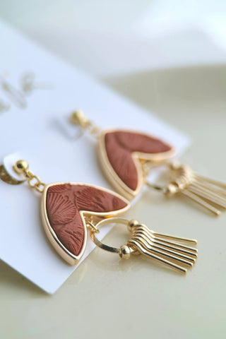 BOUCLE D'OR Boucles d'Oreilles Pétale et Breloque Texturé