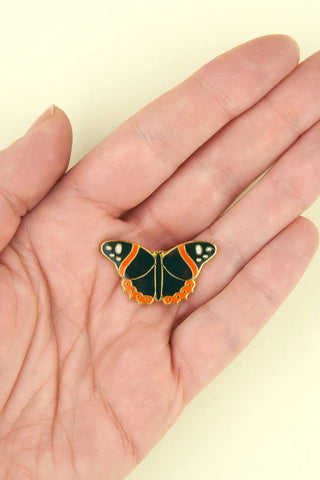 COUCOU SUZETTE Pin's Papillon Noir