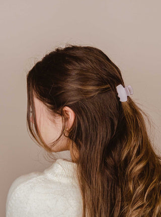 Pince à cheveux Milan mini Mimi & August, mini pince à cheveux lila, parfaite idée de cadeau pour femme.