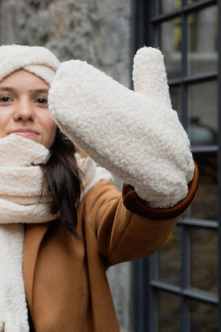 GIBOU Curly Fleece Mittens 