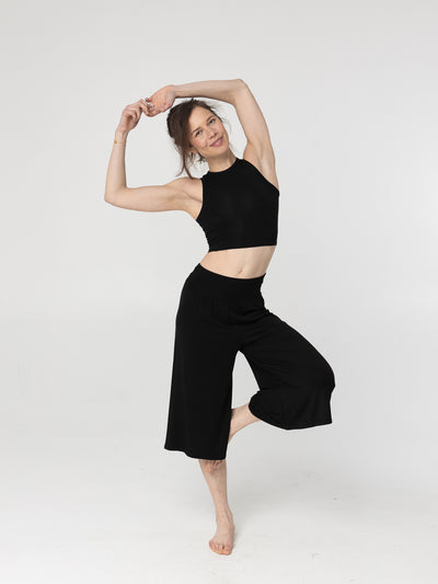 PINEAPPLE BANANAS Turin Pants - Black