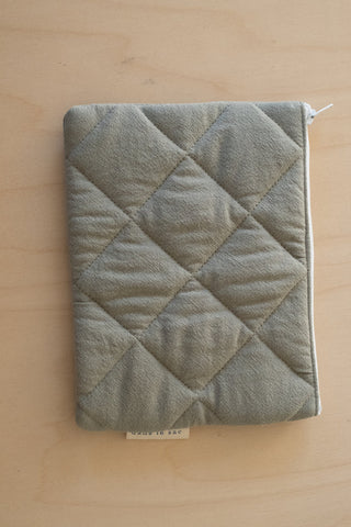 DANS LE SAC Etuis Matelassé Large