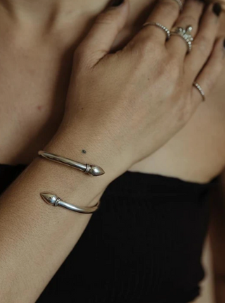 NOIR KALA Serpentine bracelet