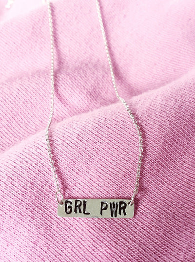 NAJELI JEWELRY Collier GRL PWR
