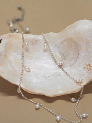WEST COAST Pearl Pendant Necklace